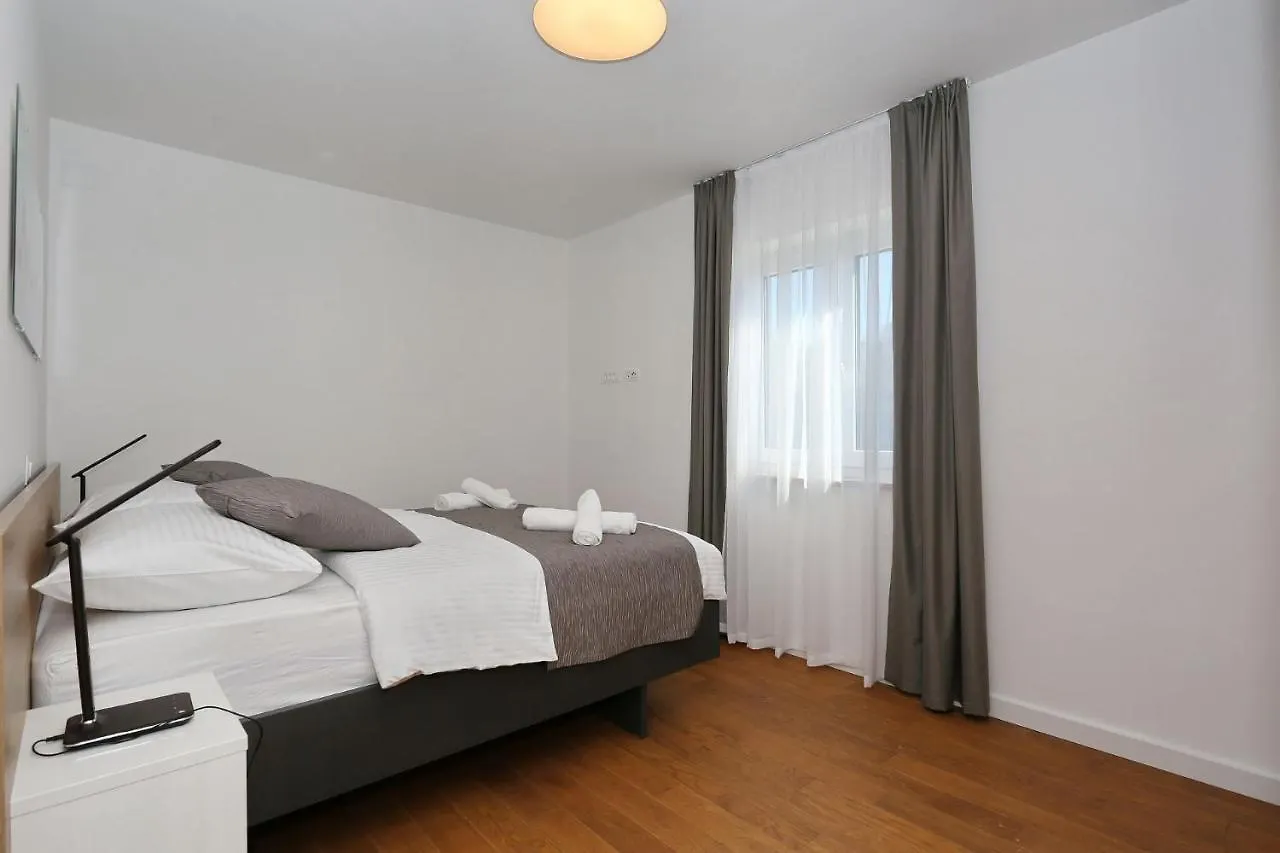 ביוגראד נה מורו Villa Ankora 1 With Heated Pool ביוגראד נה מורו