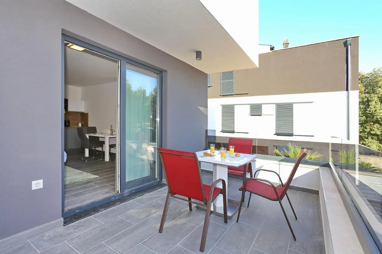 דירה ביוגראד נה מורו Villa Ankora 1 With Heated Pool