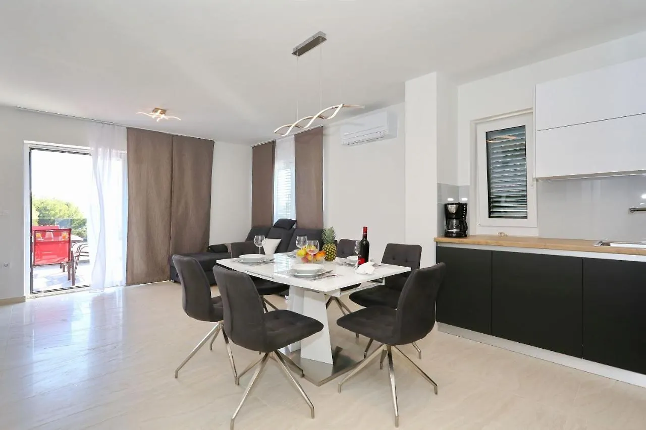 Villa Ankora 1 With Heated Pool Biograd Na Moru