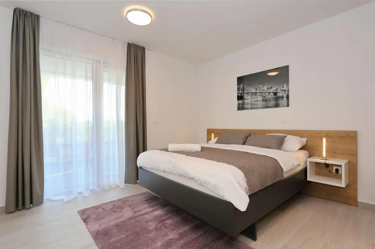 Villa Ankora 1 With Heated Pool Biograd Na Moru Apartmán
