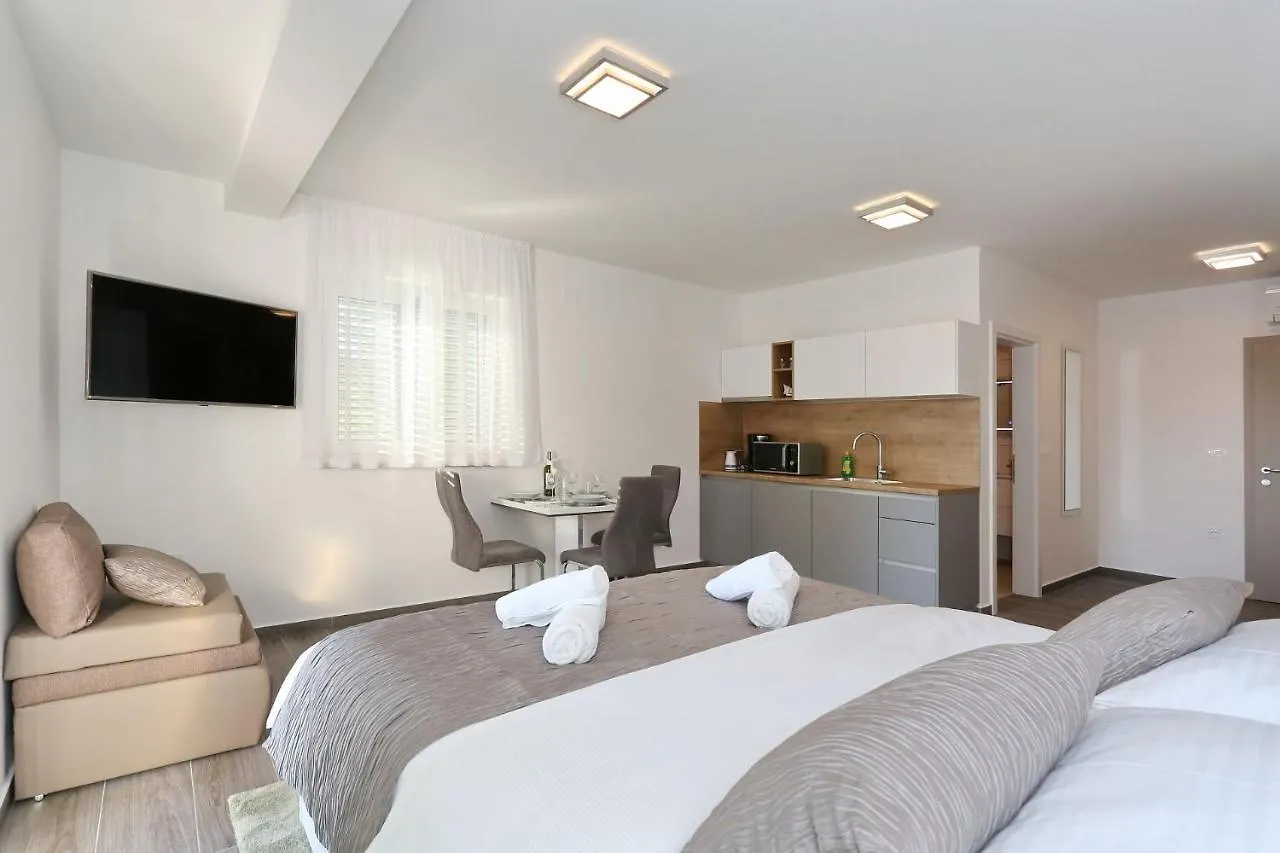 Apartmán Villa Ankora 1 With Heated Pool Biograd Na Moru